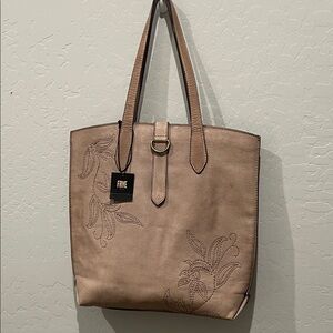 Frye Hadley Embroidered ShopperTote in Mushroom NWT
